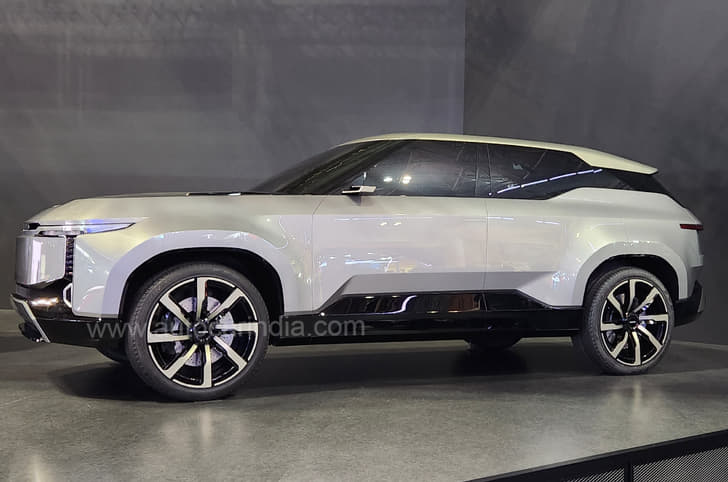 Toyota Land Cruiser Se EV